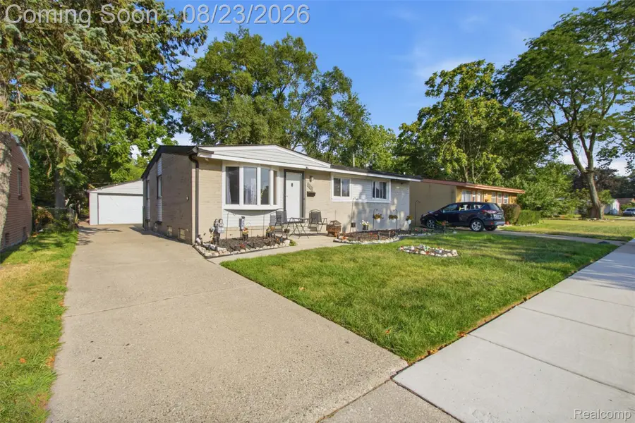 335 Bert Lane, Inkster, MI 48141 - #2