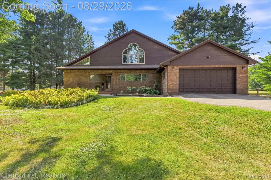 9022 Kingston Court, Pinckney, MI 48169 - #2