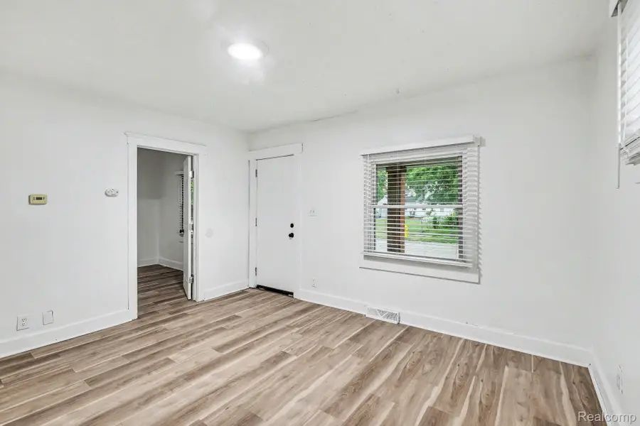 20510 Broadacres Street, Clinton Township, MI 48035 - #2