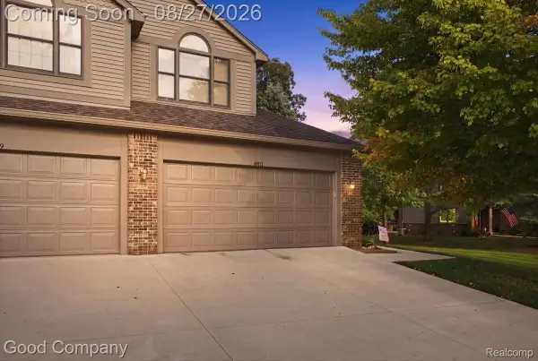 45117 Coachman Court, Canton, MI 48187