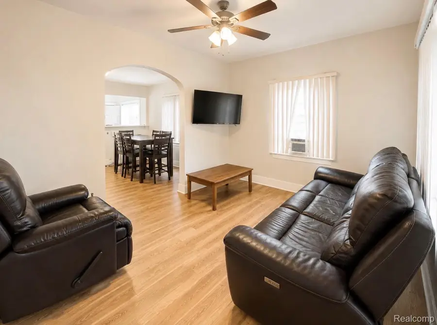 60 Stoner Street, River Rouge, MI 48218 - #3