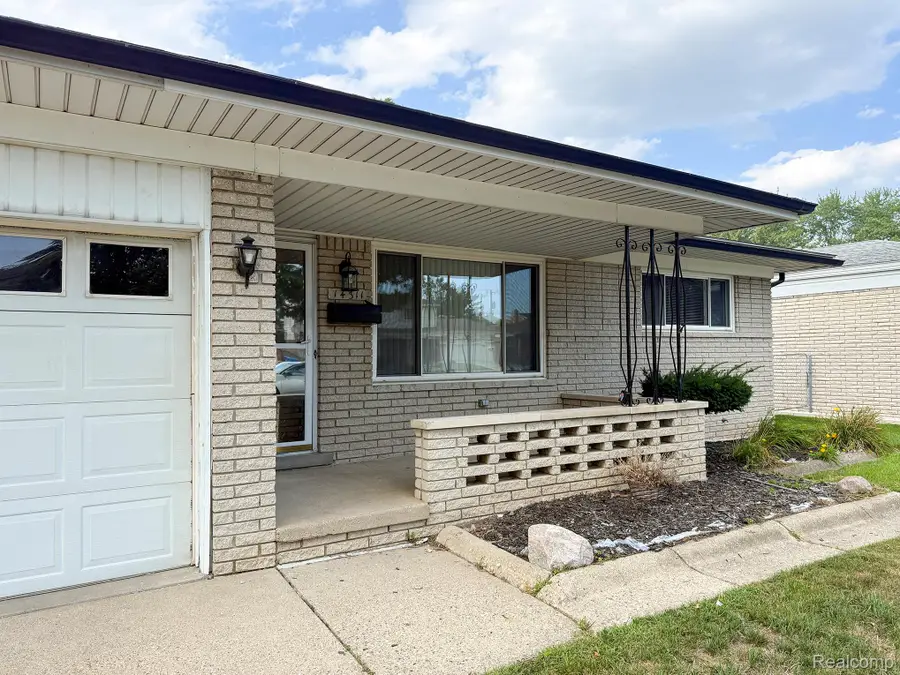 14311 Talbot Drive, Warren, MI 48088 - #3