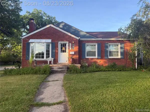 4260 Cooper Avenue, RoyalOak, MI 48073