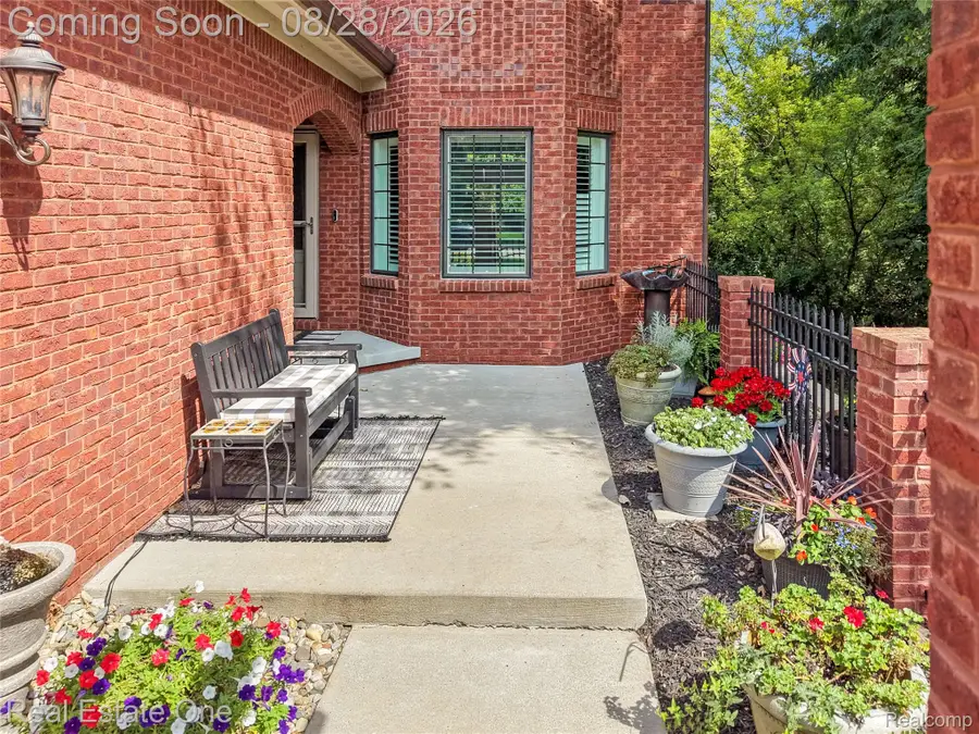 3565 Bay Harbor Drive, Brighton, MI 48114 - #3
