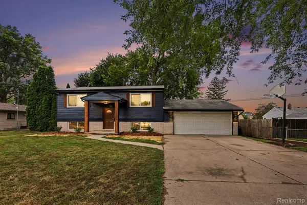 39721 Camp Street, HarrisonTownship, MI 48045