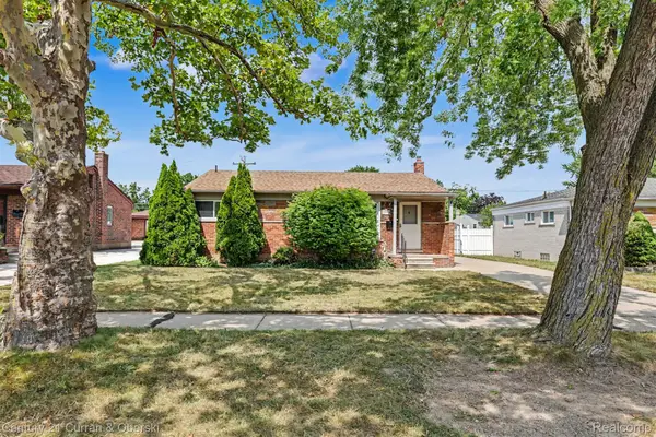 31512 Joy Road, Livonia, MI 48150