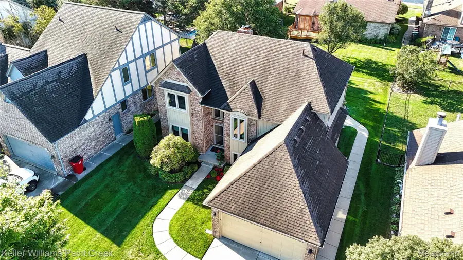 15792 Constitution DR, Macomb, MI 48044 - #3