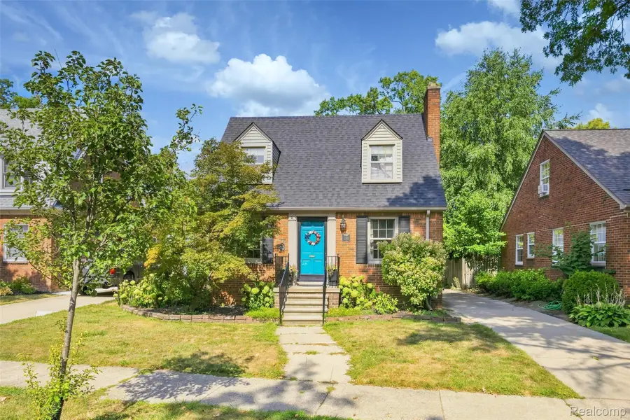 241 Nash Street, Dearborn, MI 48124 - #2