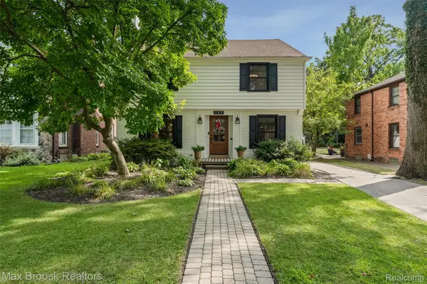 127 Elm Park Avenue, PleasantRidge, MI 48069