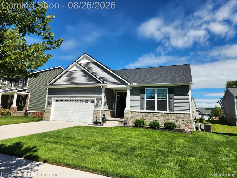 8676 Sawgrass Lane, White Lake, MI 48386 - #2