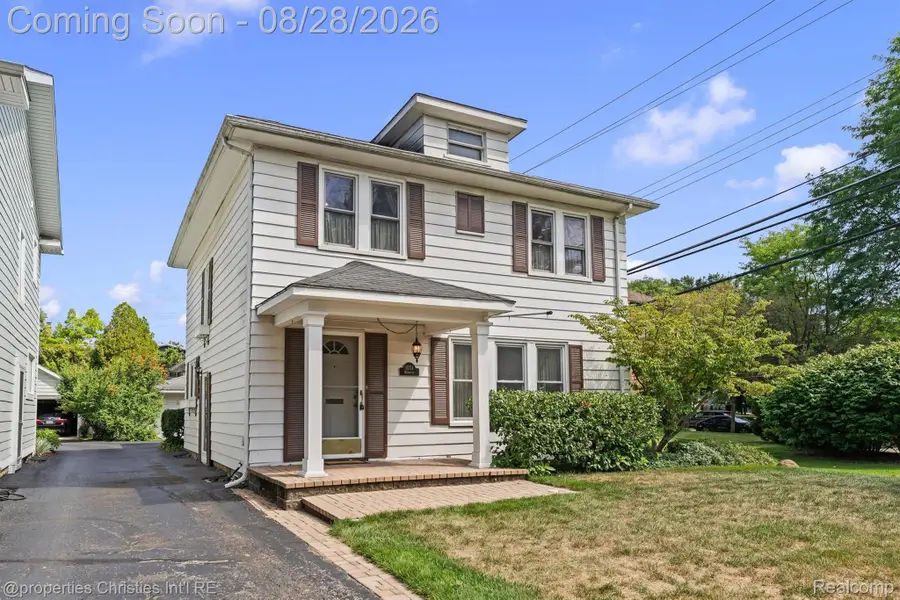 1051 Henrietta Street, Birmingham, MI 48009 - #2