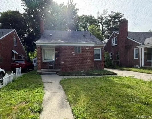 8260 Beaverland, Redford, MI 48239