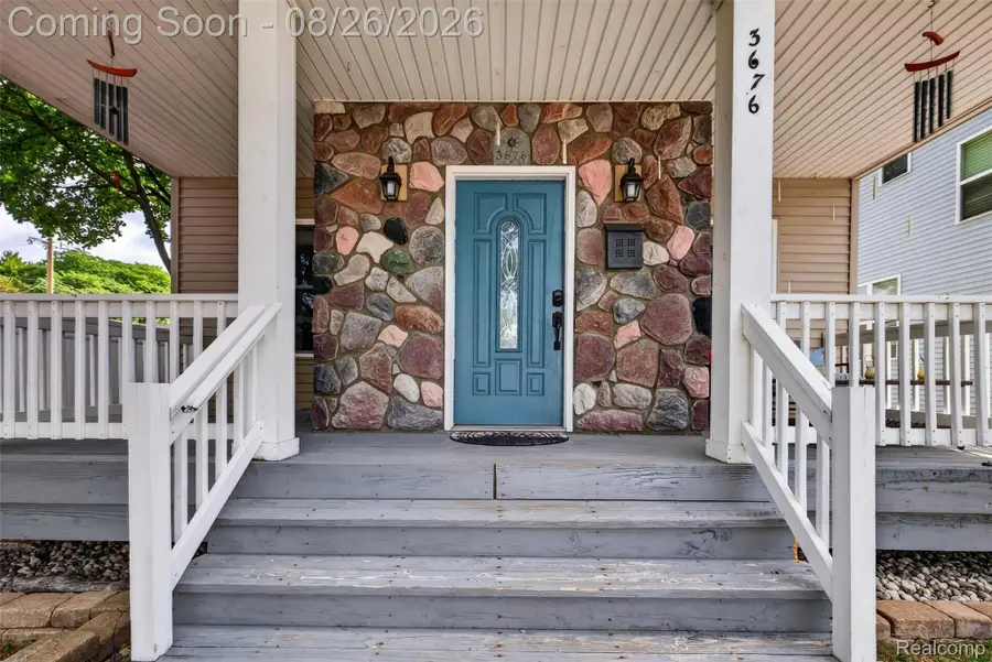 3676 Phillips Avenue, Berkley, MI 48072 - #2