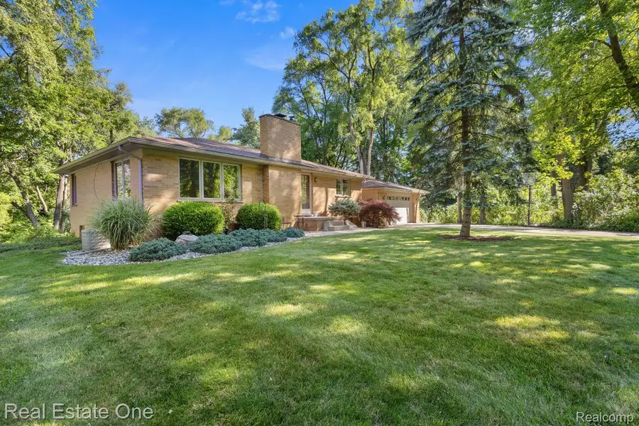1123 Letica Drive, Rochester, MI 48307 - #2
