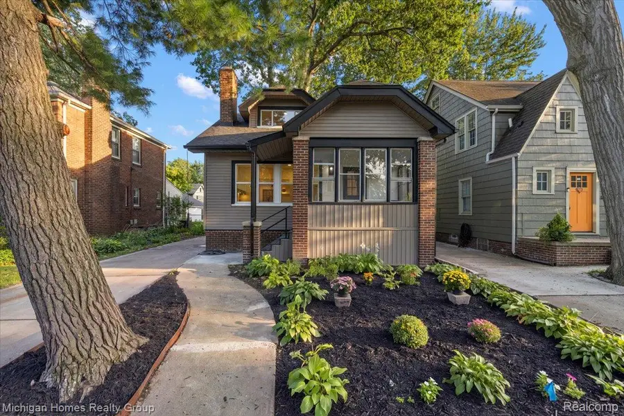 62 Wellesley Dr. Drive, Pleasant Ridge, MI 48069 - #2