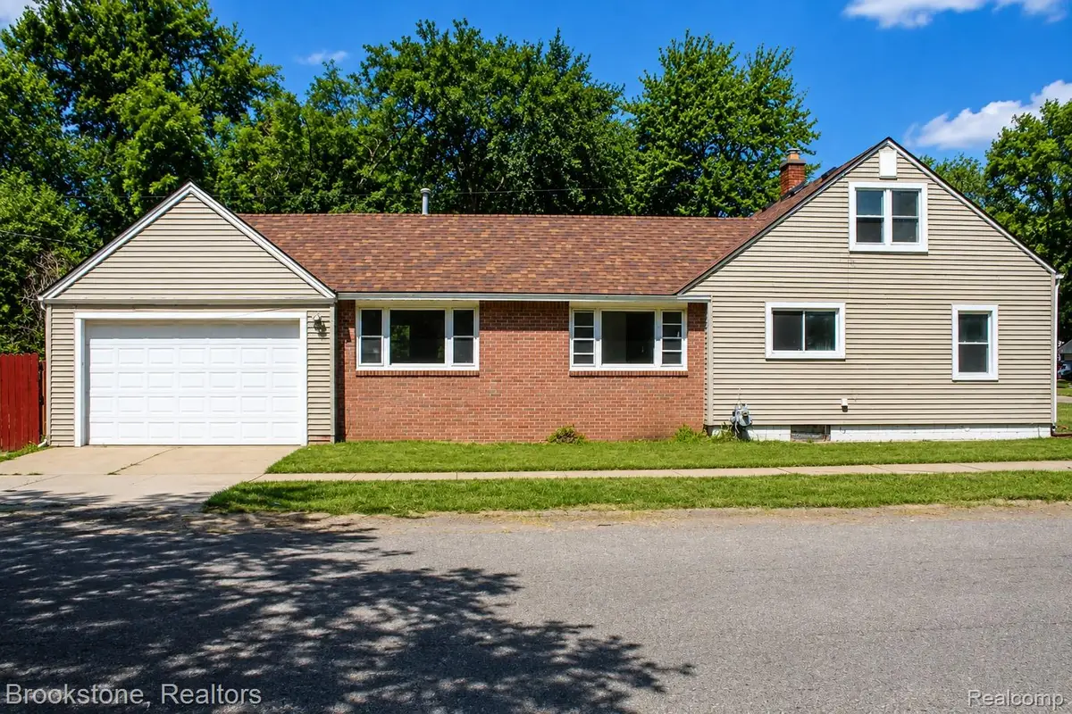 18805 Sumner, Redford, MI 48240 - #1