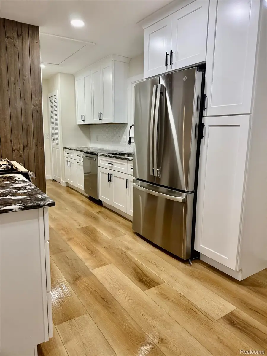 1233 Duncan Avenue, Ypsilanti, MI 48198 - #2