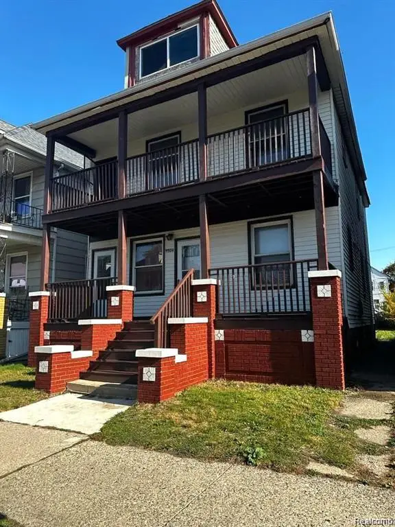 9506 Charest Street, Hamtramck, MI 48212