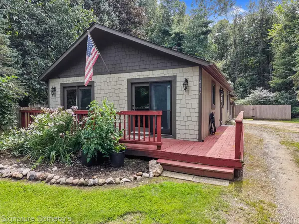 4137 W Allen Road, Howell, MI 48855