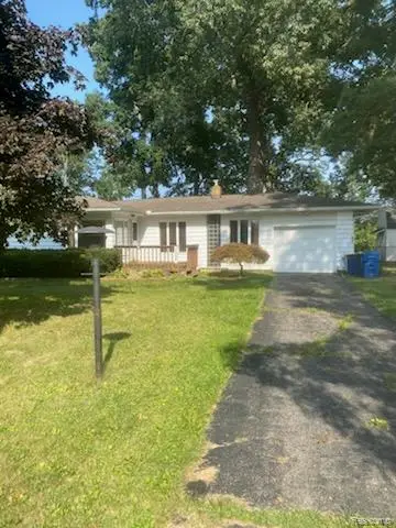 1226 Alhi Street, Waterford, MI 48328
