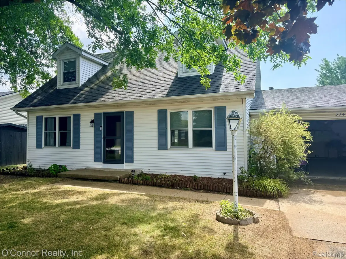3341 Sapphire Lane, Fort Gratiot, MI 48059 - #1