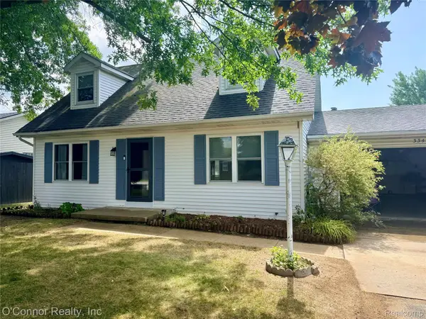 3341 Sapphire Lane, FortGratiot, MI 48059
