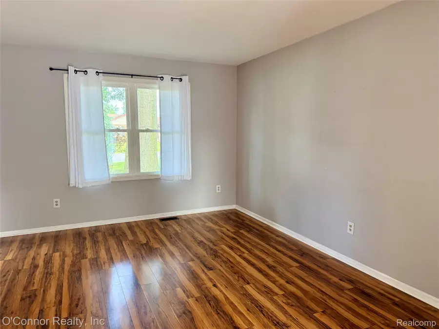 3341 Sapphire Lane, Fort Gratiot, MI 48059 - #3