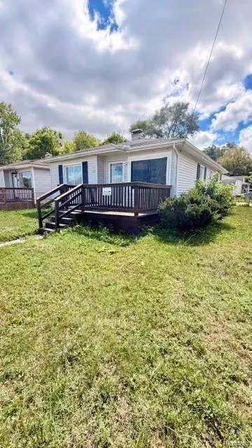 1329 Neubert Avenue, Flint, MI 48507 - #2