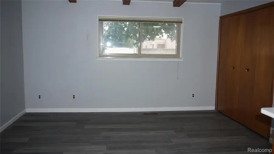 28644 Grobbel Avenue, Warren, MI 48092 - #2
