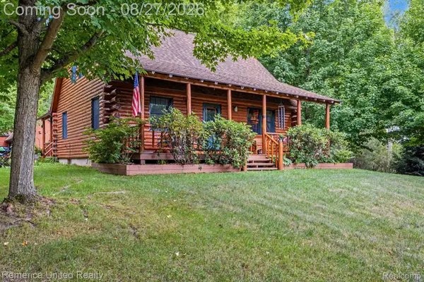 10373 Twin Lakes Drive, Otisville, MI 48463