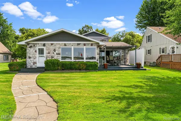 8575 Hidden Trail, Orleans, MI 48865