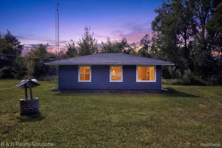 4644 Hillcrest Drive, Silverwood, MI 48760 - #2