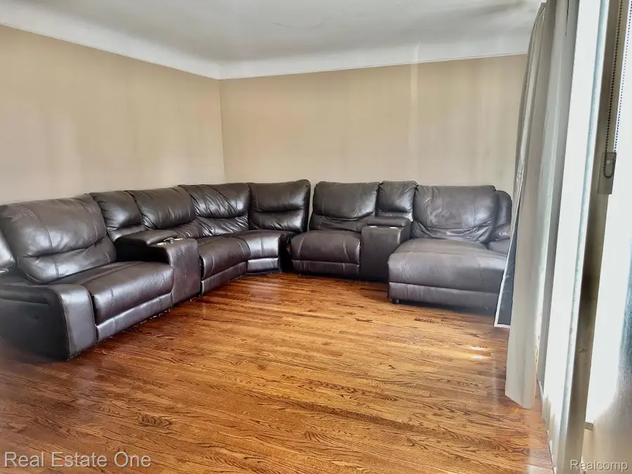 8051 Marian Street, Warren, MI 48093 - #3