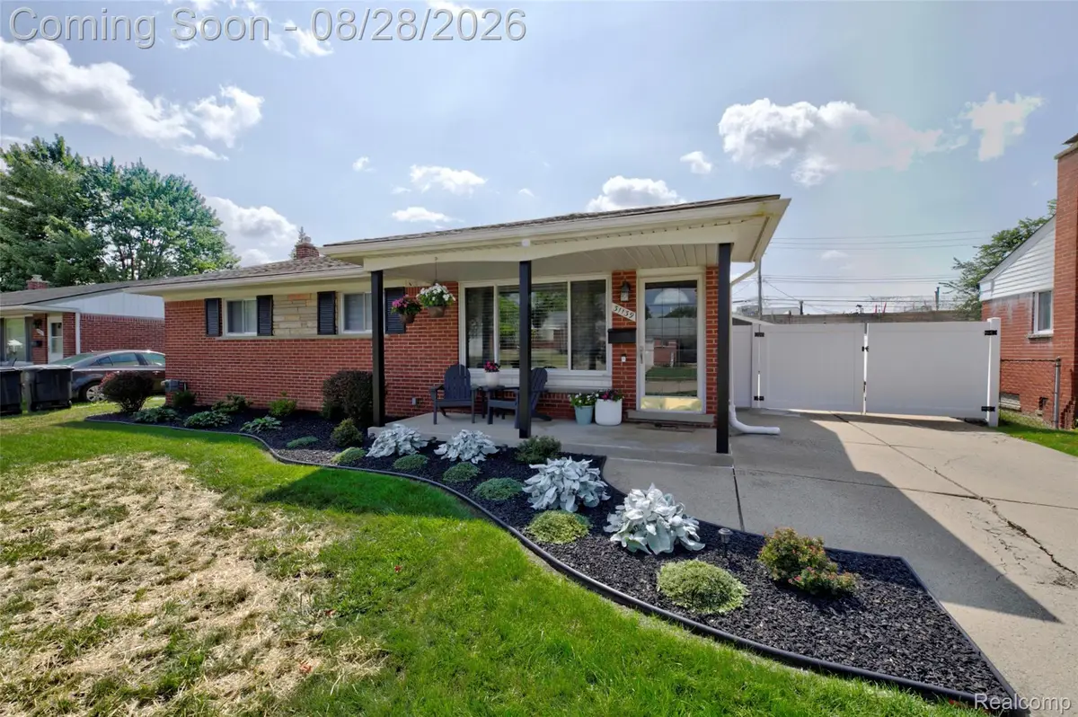 31139 Roycroft Street, Livonia, MI 48154 - #1