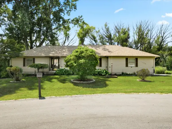 7034 Lake Street, Lexington, MI 48450