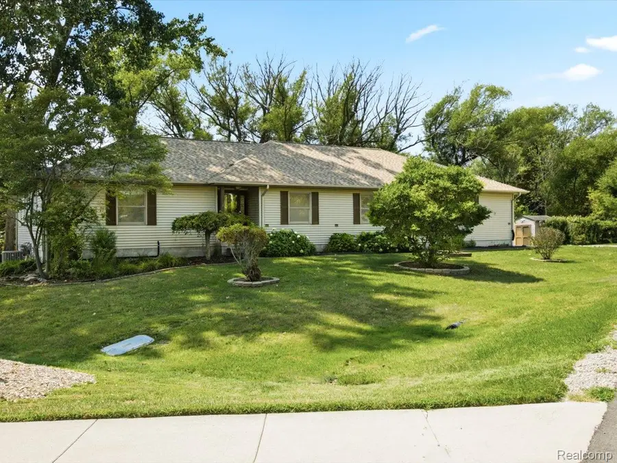 7034 Lake Street, Lexington, MI 48450 - #2