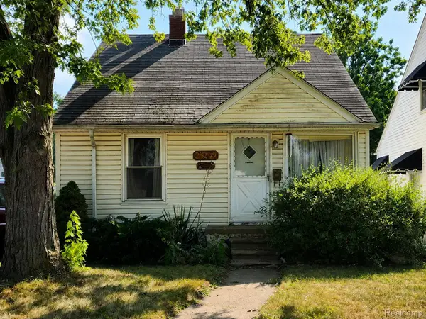 23249 Columbia Street, Dearborn, MI 48124