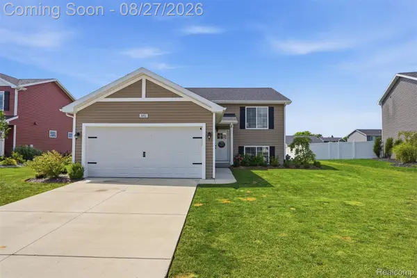 3051 Ivywood Circle, Howell, MI 48855
