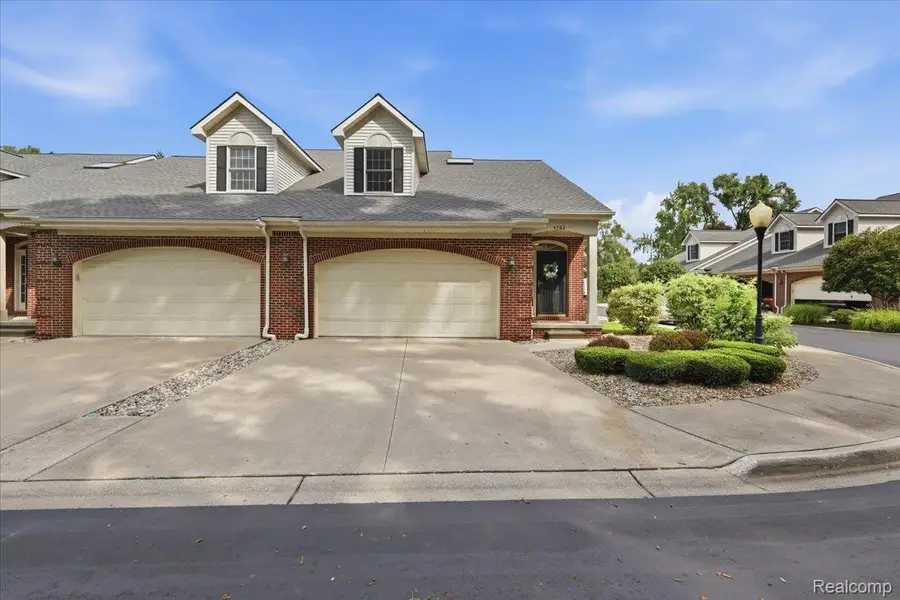 4282 Elden Place, Waterford, MI 48329 - #2