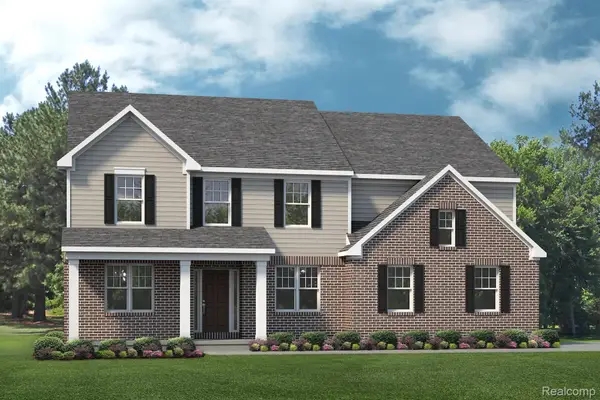 7270 Pine Lake Boulevard, Almont, MI 48003