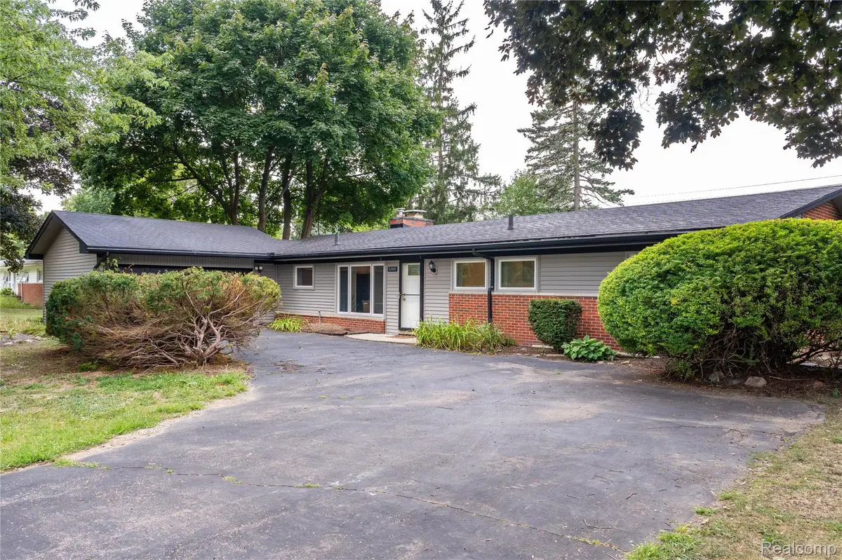 32515 Nottingham Knolls, Farmington, MI 48334 - #1