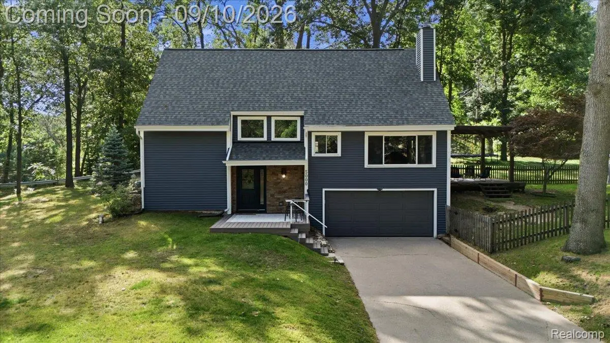 5000 Algonquin Boulevard, Clarkston, MI 48348 - #1