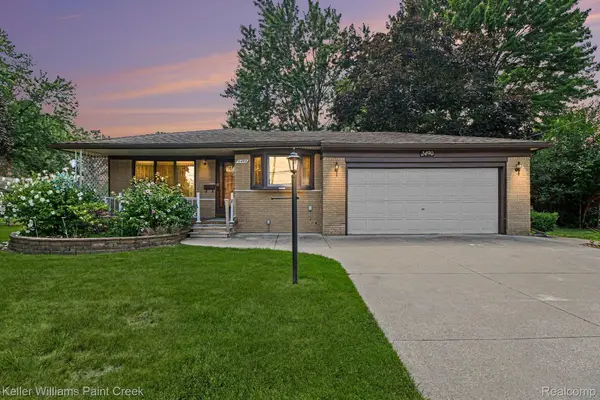 2490 Chesley Drive, SterlingHeights, MI 48310