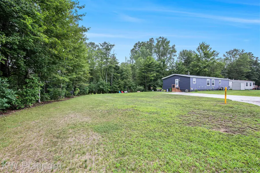 6154 Birch Creek Court, Kimball, MI 48704 - #2