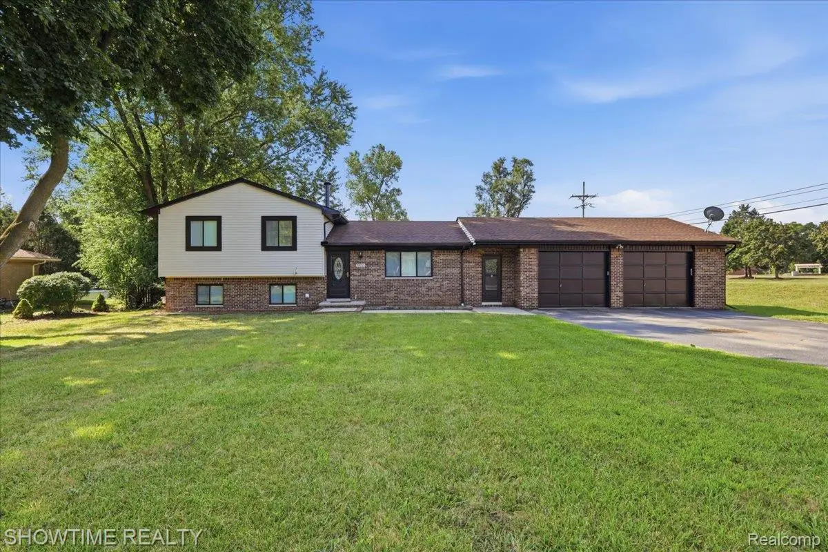 29255 Utley Road, Farmington Hills, MI 48334 - #1
