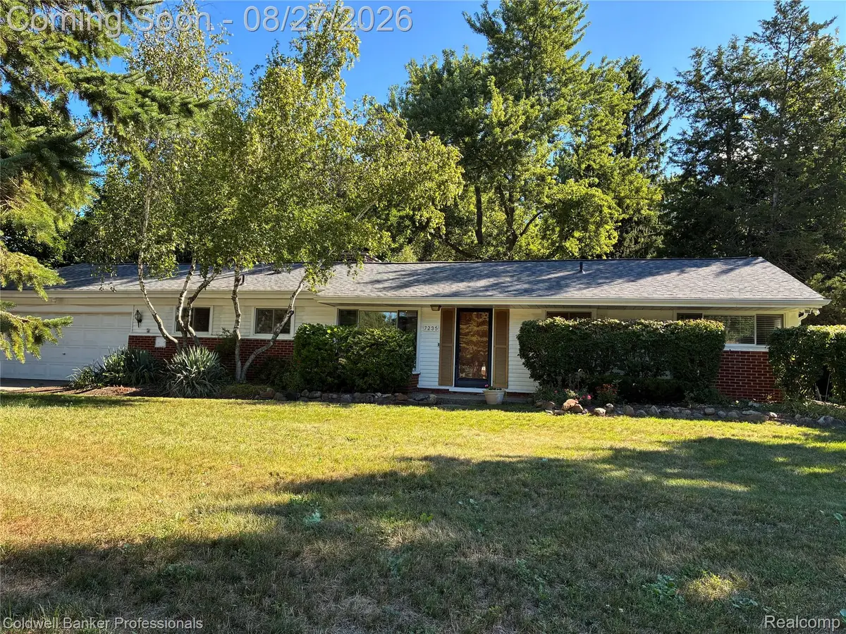 7235 Ward Eagle Drive, West Bloomfield, MI 48322 - #1