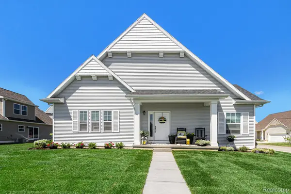 360 Dorchester Drive, Howell, MI 48855