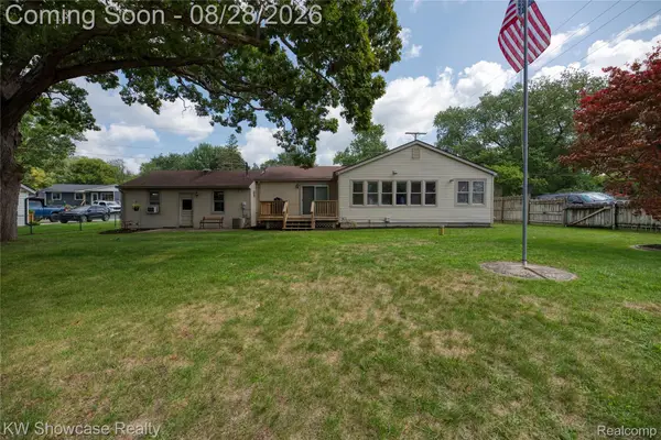 3519 Woodland Drive, Highland, MI 48356