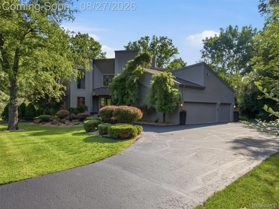 1250 Sunniwood Place, Rochester, MI 48306 - #3