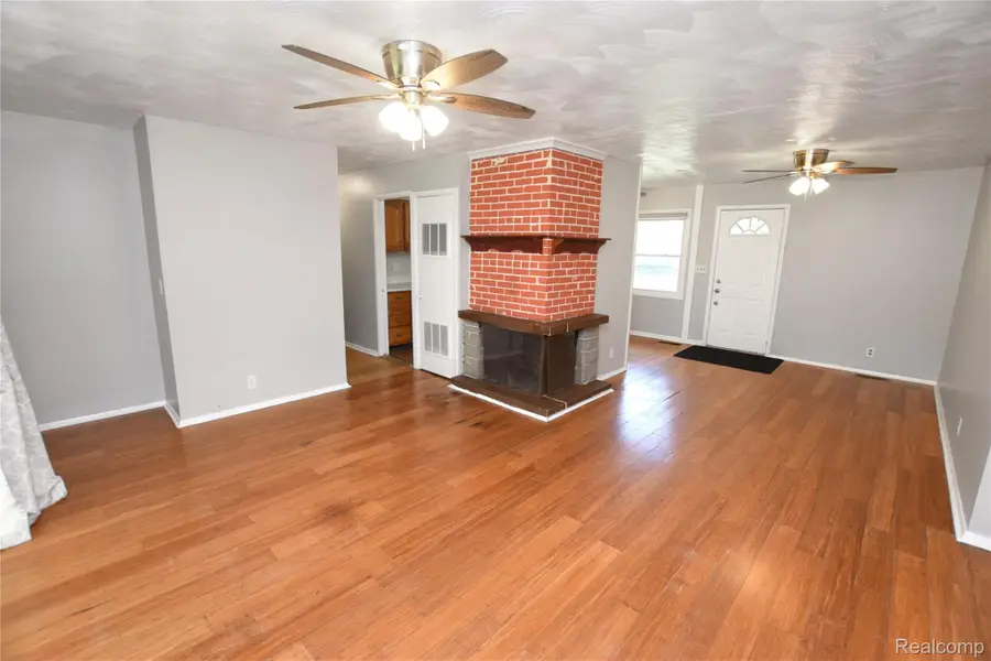 1935 Carmanbrook Parkway, Flint, MI 48507 - #2